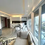 Currila Relax Lifestyle Дуррес