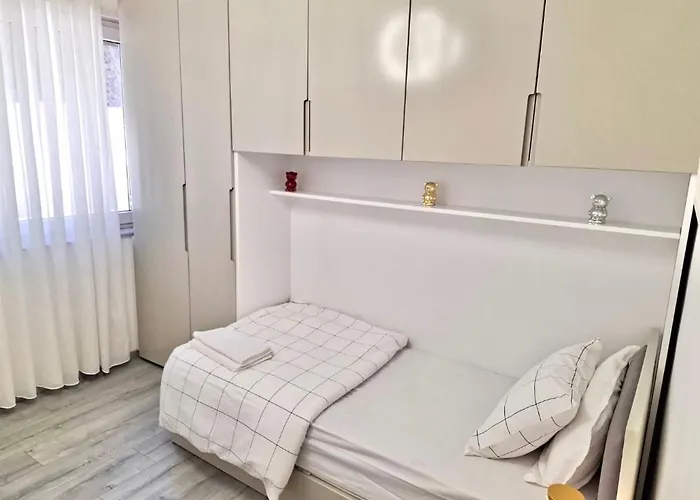 Currila Relax Lifestyle Durrës